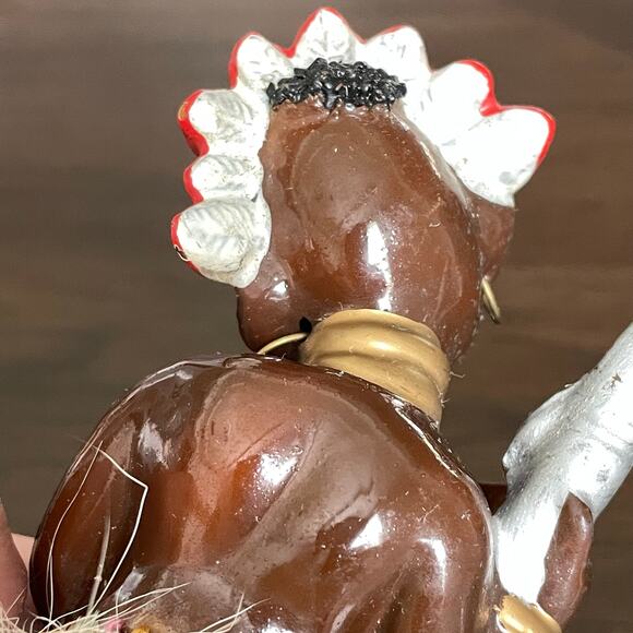 Vintage African Tribal Dancer with Shield Figurine Ceramic Mid Century Japan - Picture 9 of 10